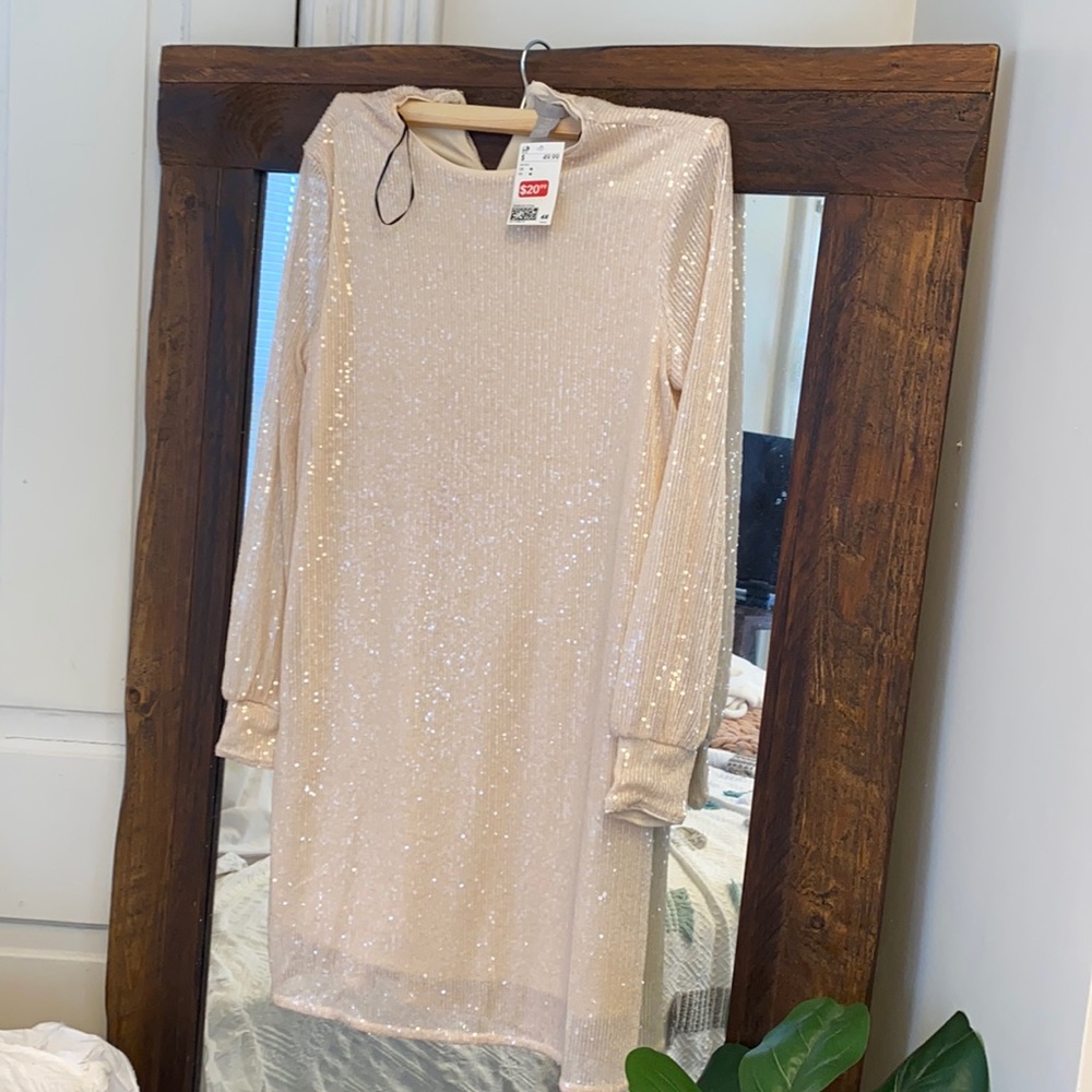NWT H&M glitter dress